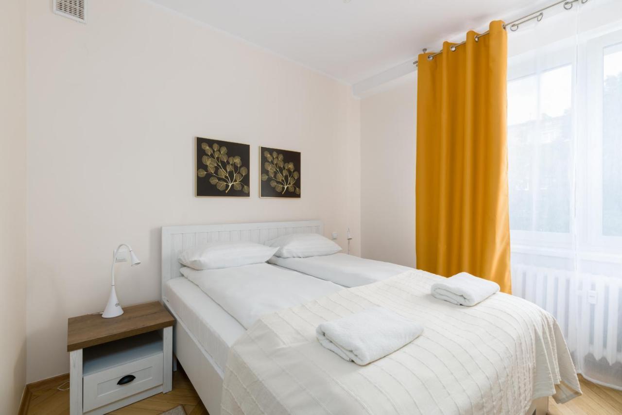 Kosinskiego Apartment Poznan By Noclegi Renters Ngoại thất bức ảnh