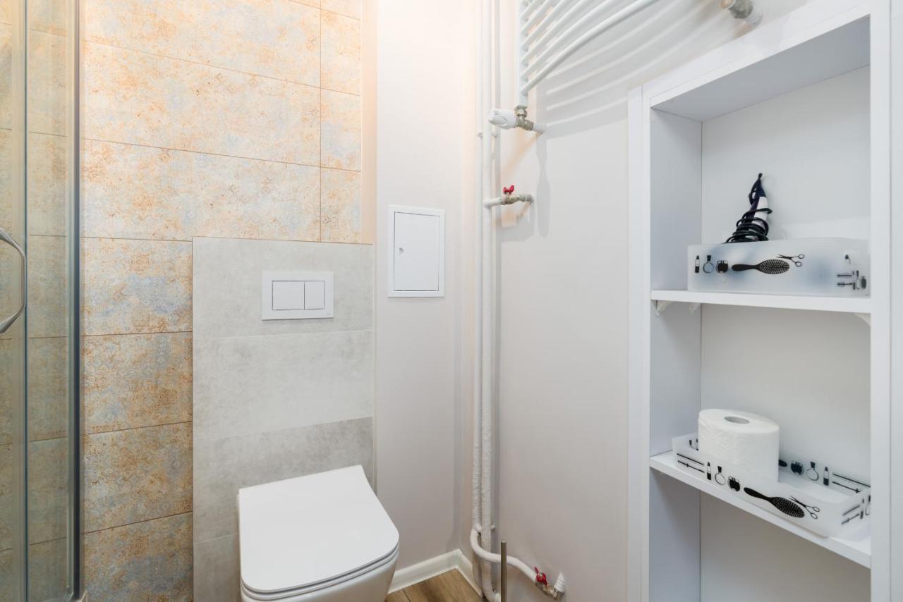 Kosinskiego Apartment Poznan By Noclegi Renters Ngoại thất bức ảnh